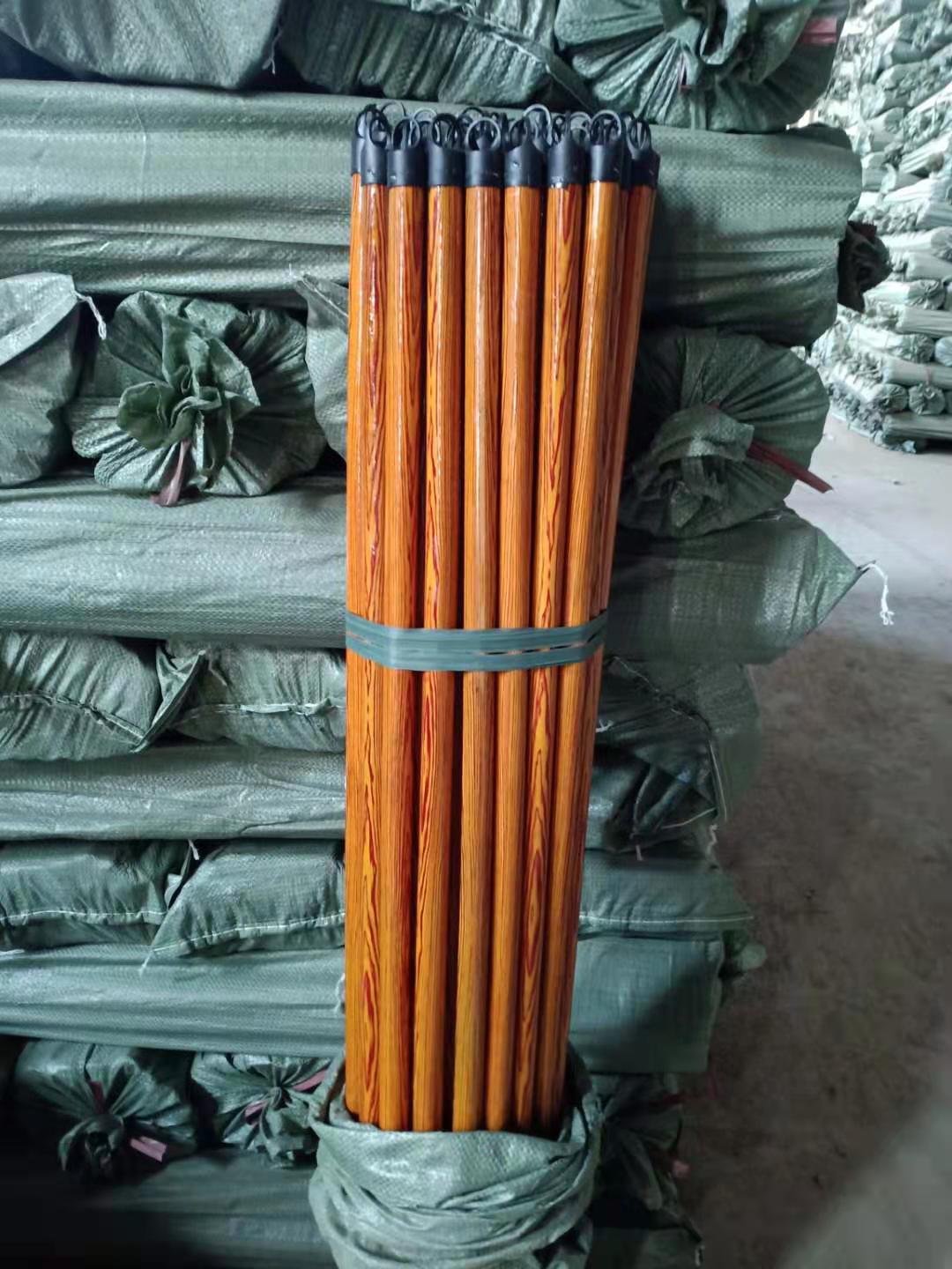 Broom Sticks Tools Mop Handle Brush Handle or Broom Stick PVC Coated Wooden Broomstick Wooden Grain Pvc Plastic Wire Long